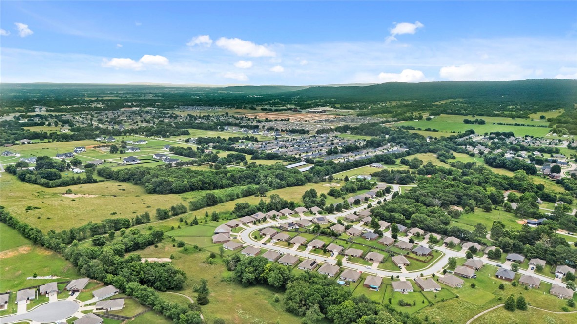 Highland Square Greens Ph I - Residential