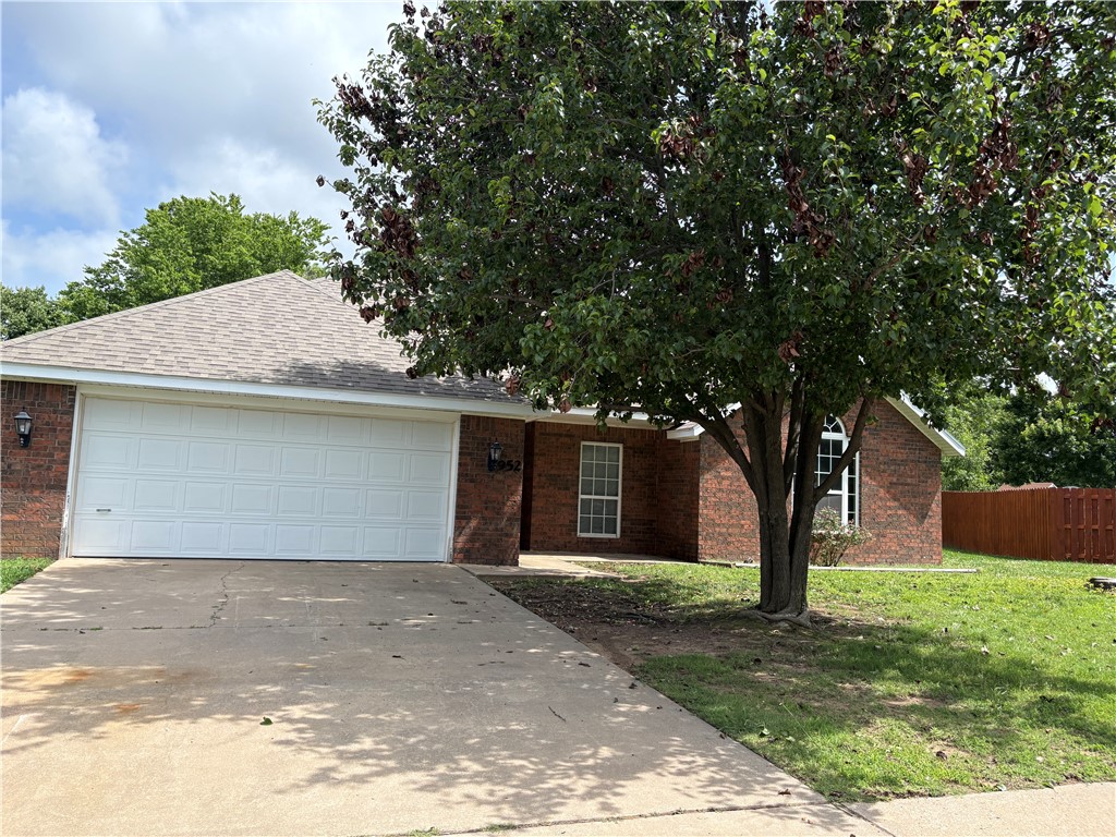 This is a lovely 4 bedroom home. Has had recent updates. New paint throughout. New LVP floors. Available now.