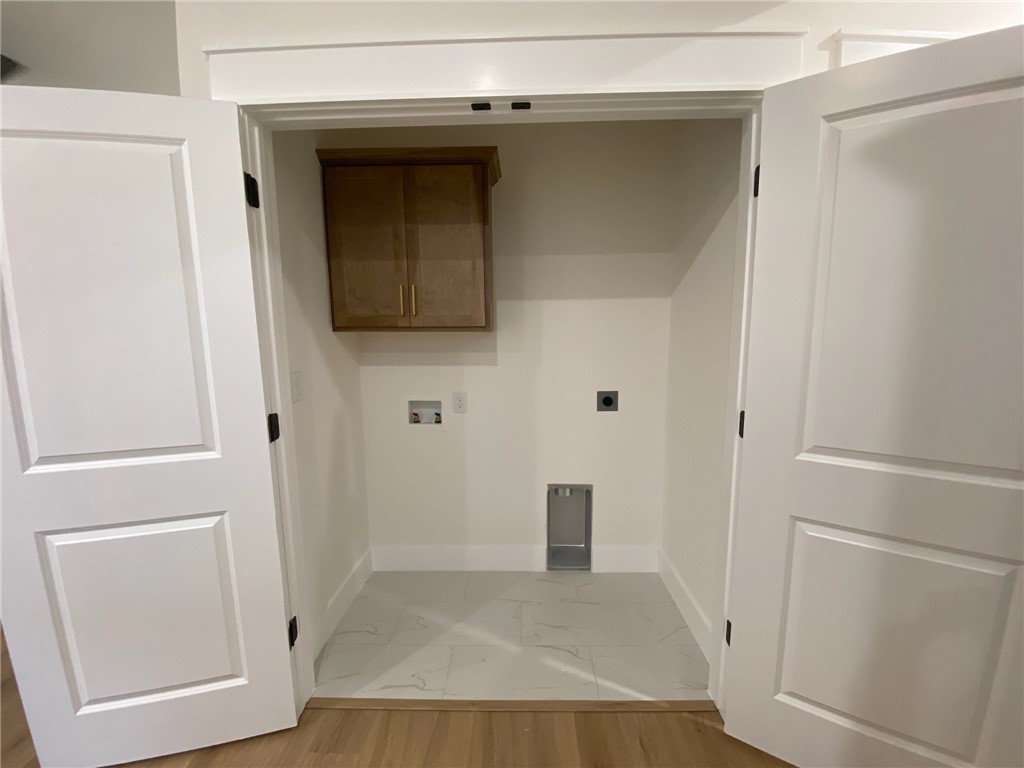 Ardwell Sub Bvv - Residential Lease