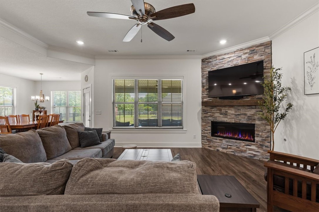 Dogwood Hills Sub Bvv - Residential