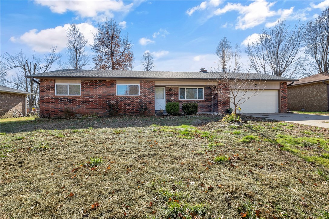 Golden Acres Ph 1 Rogers - Residential Lease