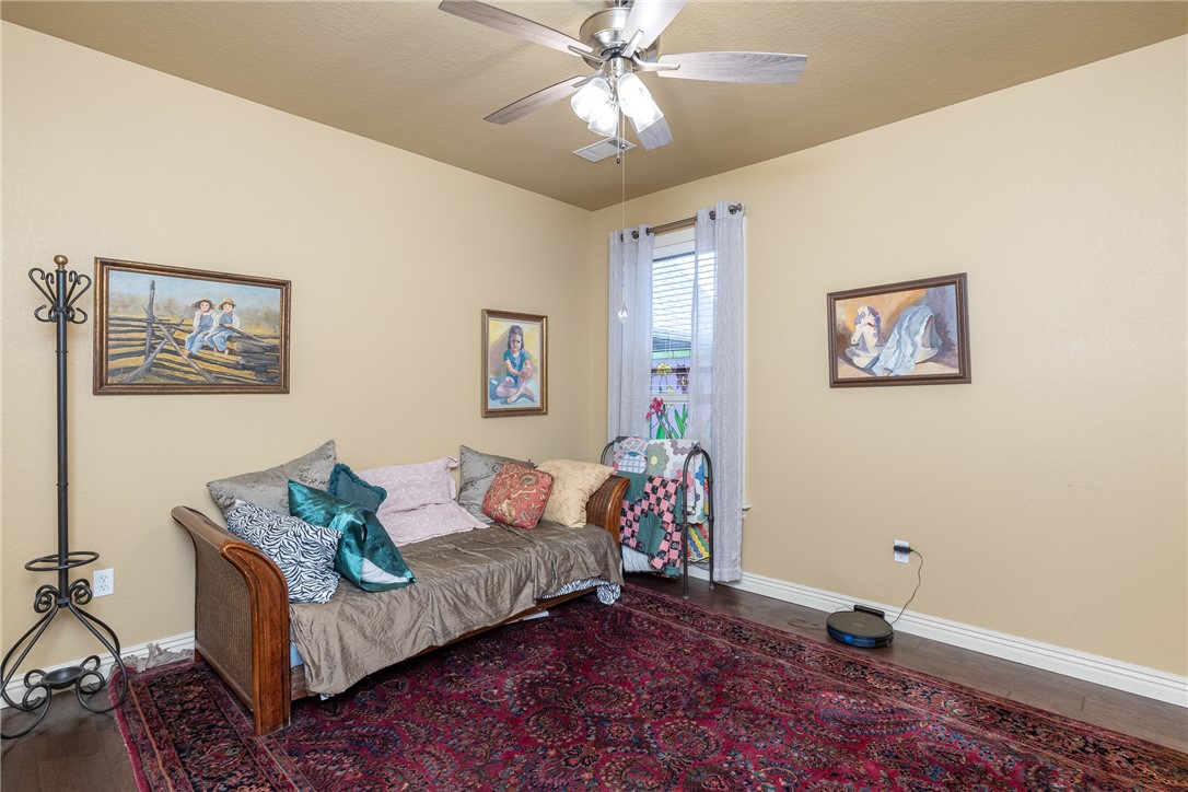 BELLAFONT GARDENS - Residential