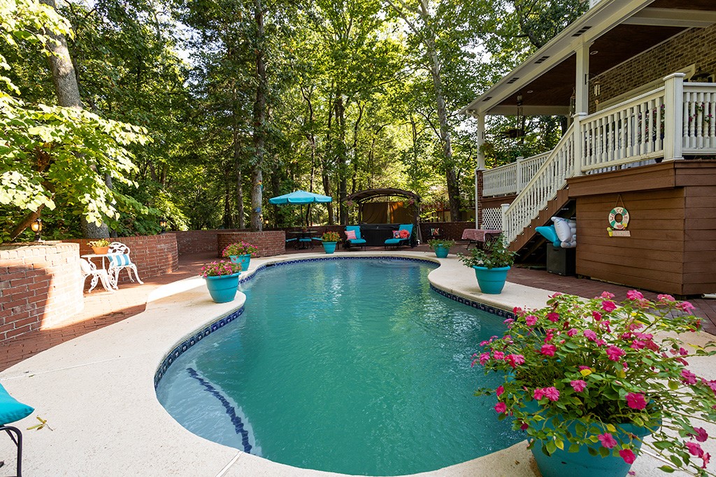 Paradise Place - Residential
