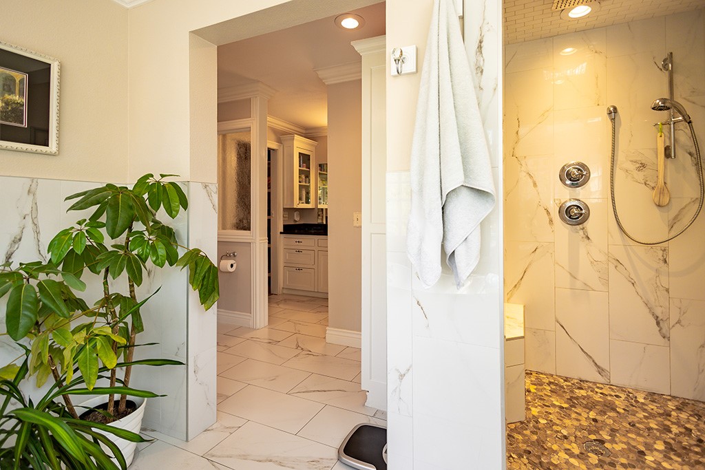 Paradise Place - Residential