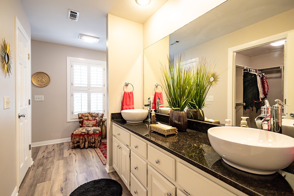 Paradise Place - Residential