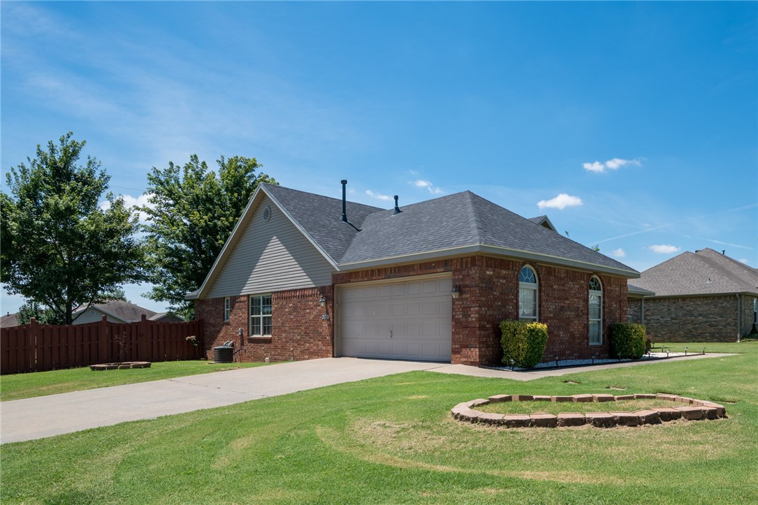 Summer Meadows Ph I Lowell - Residential