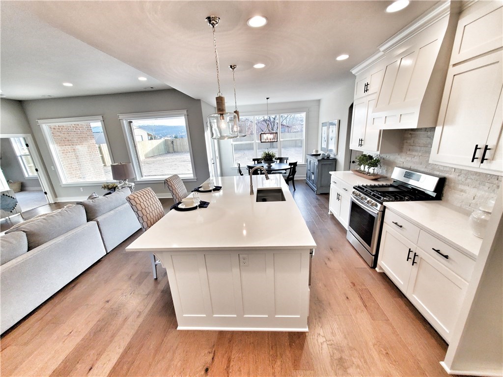 Knolls - Residential