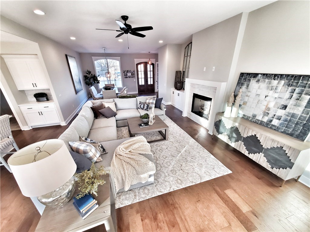 Knolls - Residential