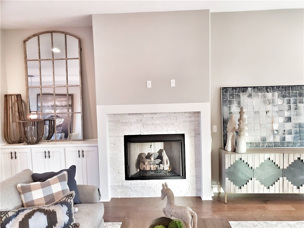 Knolls - Residential