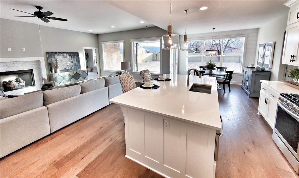 Knolls - Residential