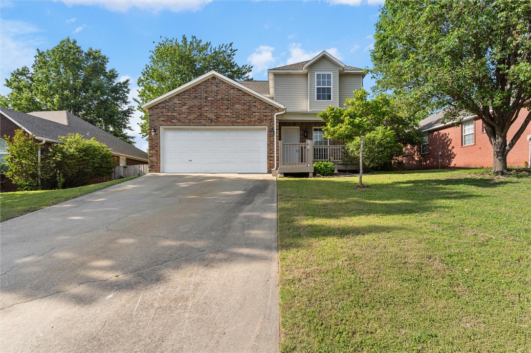 Newly renovated home in the highly desirable Champions Estates Subdivision, located in the Bentonville School District! This beautiful property features fresh paint, newer laminate flooring, & modern updates throughout. The open layout offers a functional floor plan & the living room showcases a corner gas-log fireplace with custom honeycomb tile, while the eat-in kitchen impresses with contemporary open shelving. A dedicated laundry space helps keep everything tidy & organized. Spacious bedrooms provide comfort for the whole family, with the primary suite conveniently located on the main level. Enjoy outdoor living in the fully fenced backyard with an open patio. Prime location just minutes from Pinnacle Hills Promenade Mall, Walmart AMP, Topgolf, & nearby trails, with less than a 15-minute drive to XNA. Don’t miss the opportunity to make this exceptional home yours!