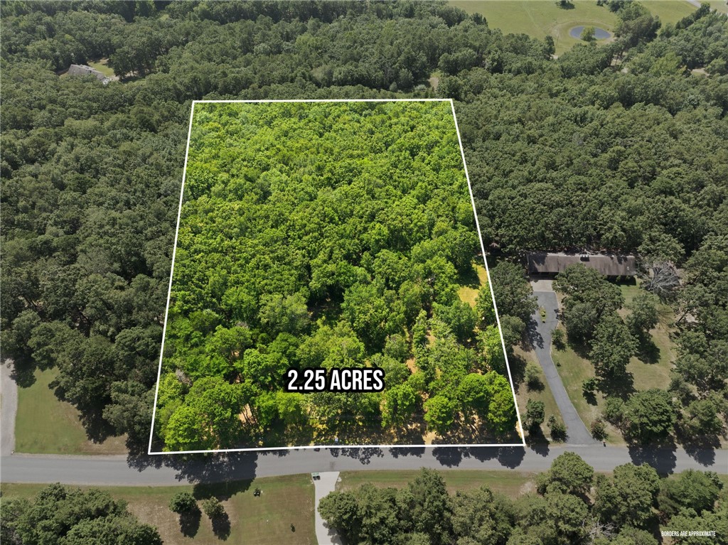 Discover the possibilities with this approximately +/- 2.25-acre parcel, offering the perfect opportunity to build your dream home, create a private retreat, or invest in land with endless potential. With plenty of space to design the lifestyle you’ve been envisioning, this property provides room for a custom home, shop, garden, recreational area, or more.
Enjoy the beauty of country living while still being conveniently located to nearby amenities, making it easy to experience the best of both worlds. Whether you’re looking for a peaceful homesite or an investment opportunity, this versatile property is ready for your vision.
Don’t miss your chance to own approximately +/- 2.25 acres of land with endless possibilities. Schedule your showing today and start planning your future!