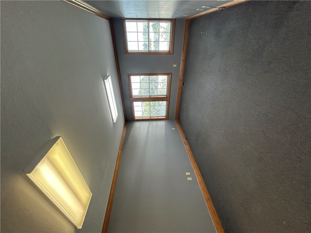 Perimeter Plaza Add - Commercial Lease