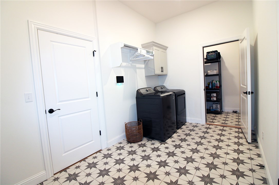 Cottages At The Park Ph Iii Springdale - Residential