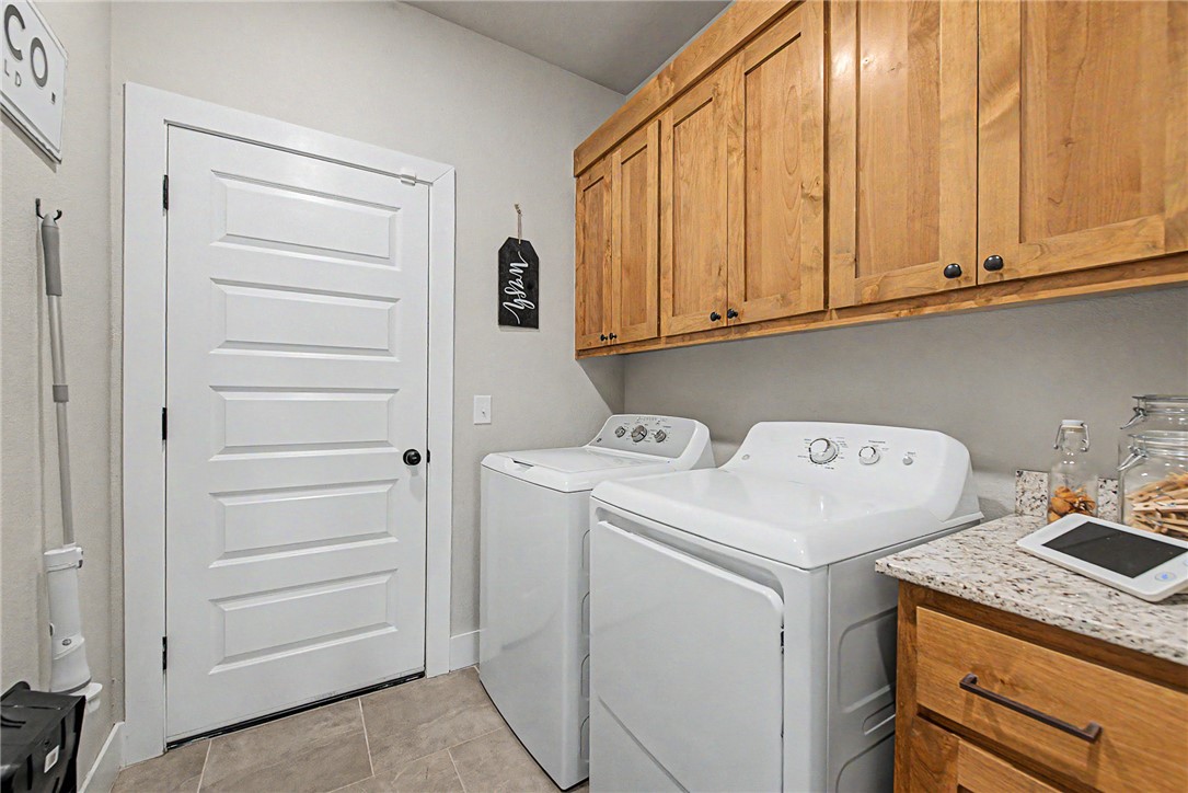 Hickory Meadows Sub Ph 1 - Residential