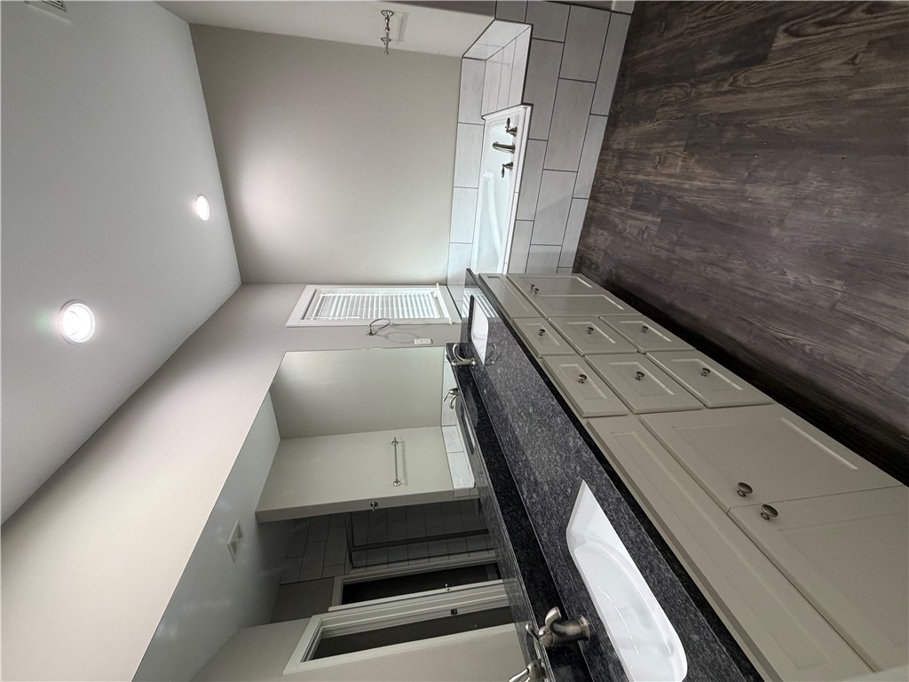 Timber Trails Sub - Residential Lease
