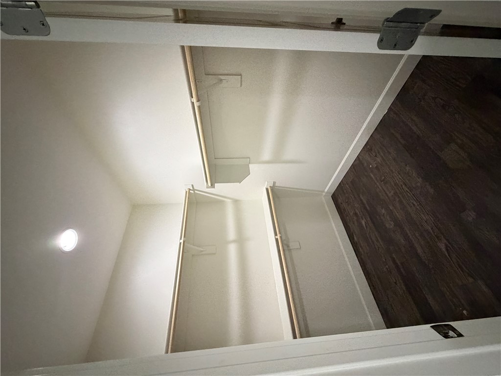 Timber Trails Sub - Residential Lease