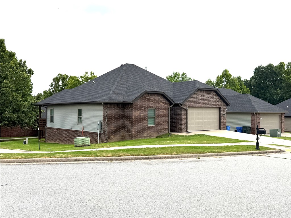 Timber Trails Sub - Residential Lease