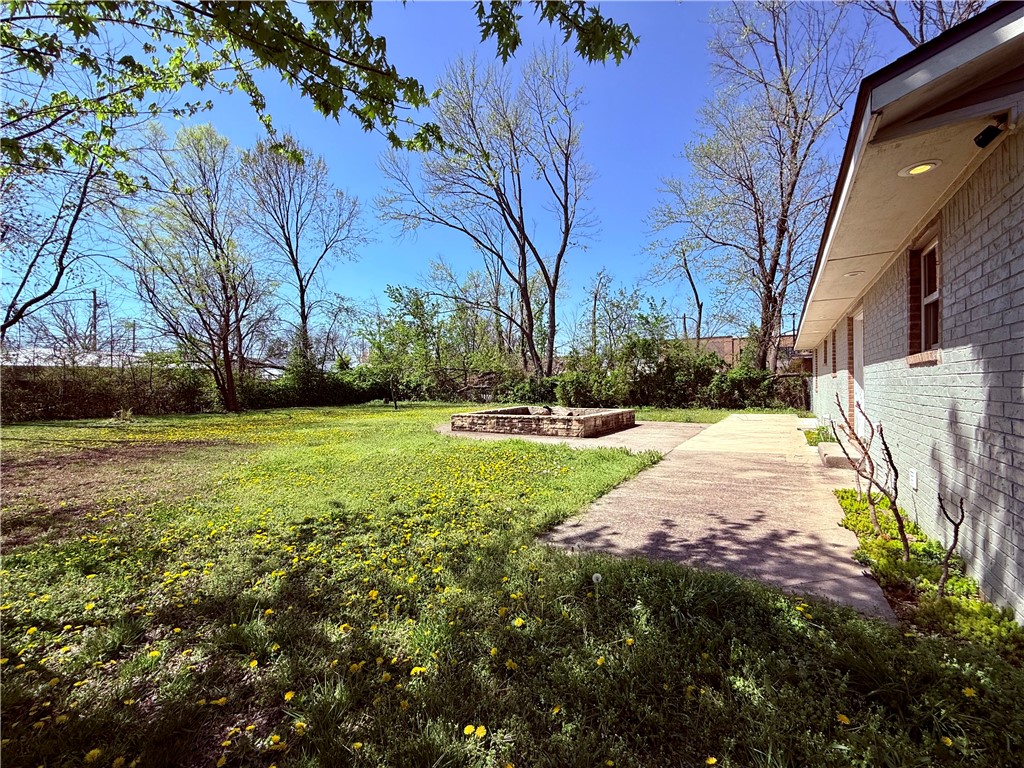 Banks - Residential Lease