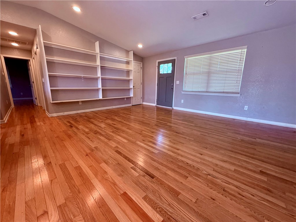 Banks - Residential Lease