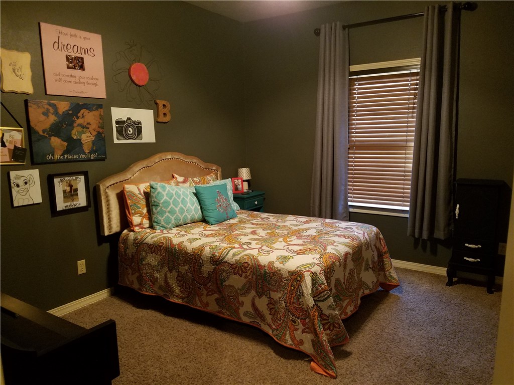Country Club Estates - Residential