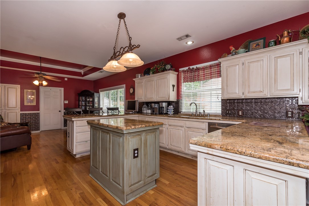 Woods Creek - Residential