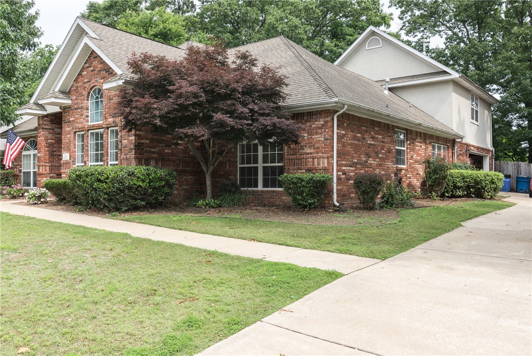 Woods Creek - Residential
