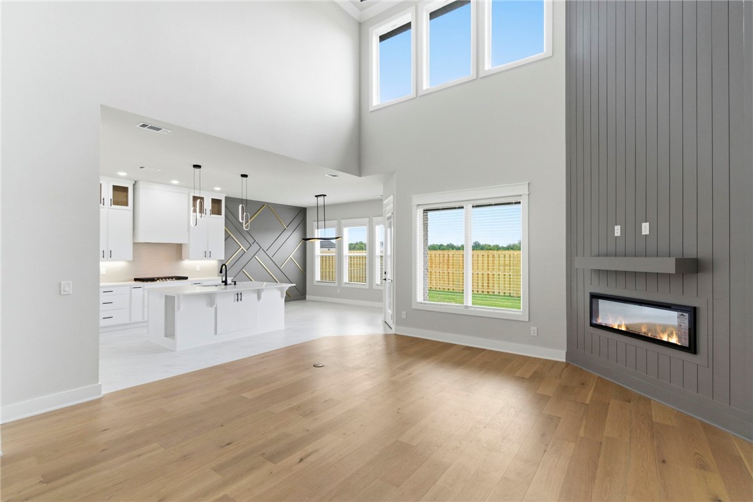 Silver Leaf Estates Ph II Centerton - Residential