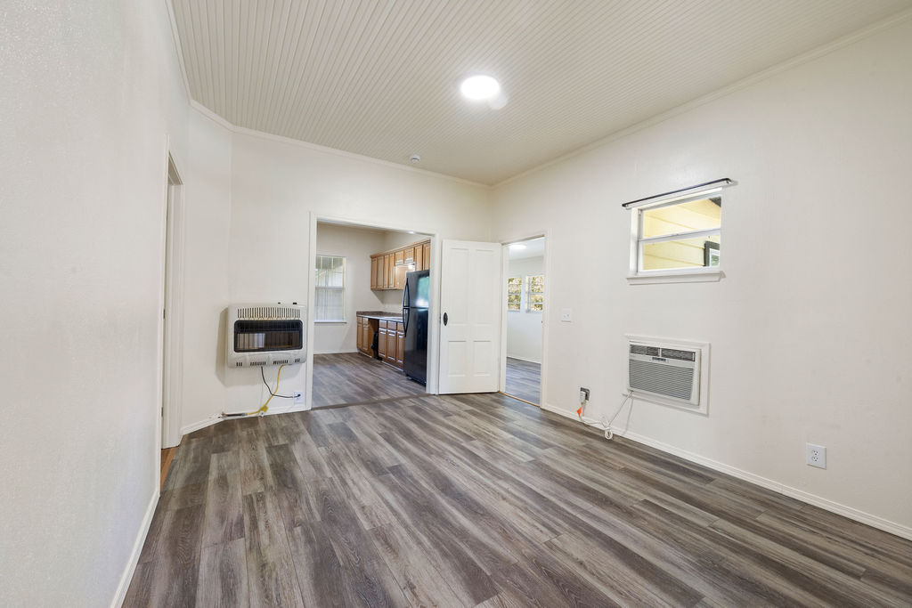 Elkins Original - Residential