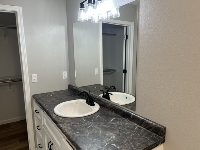 henderson robins - Residential