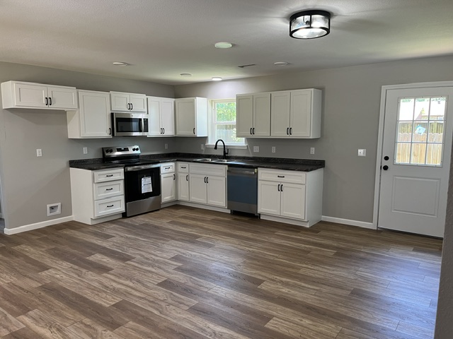 henderson robins - Residential
