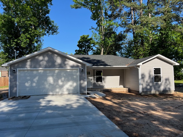 Brand new construction in a convenient in-town location! This approximately 1,100 sq ft home offers a functional open-concept layout with a spacious living, kitchen, and dining area designed for comfortable everyday living and entertaining. Situated on a level lot, the property provides easy access and low-maintenance outdoor space with room to enjoy. The modern floor plan creates a bright and inviting atmosphere while maximizing every square foot. Whether you’re looking for a primary residence, downsizing opportunity, or investment property, this new construction home combines efficiency, style, and convenience all in one package.