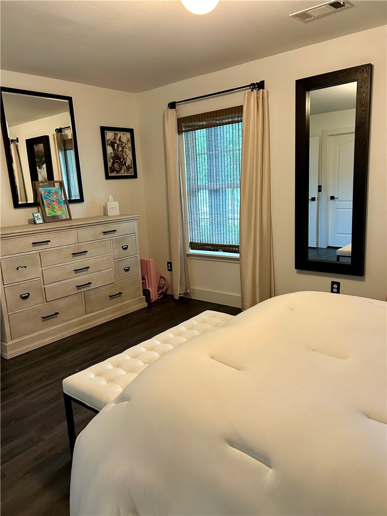 Salem Village - Residential