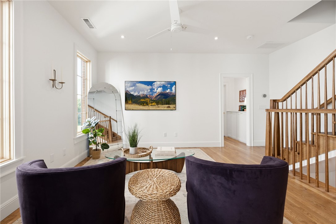 Elliott Corner - Residential