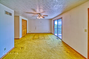 Lake BS ES - Residential