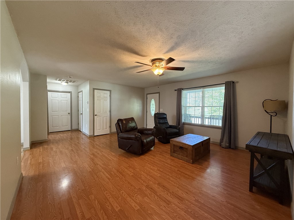 Glenview Add Unit 2 - Residential