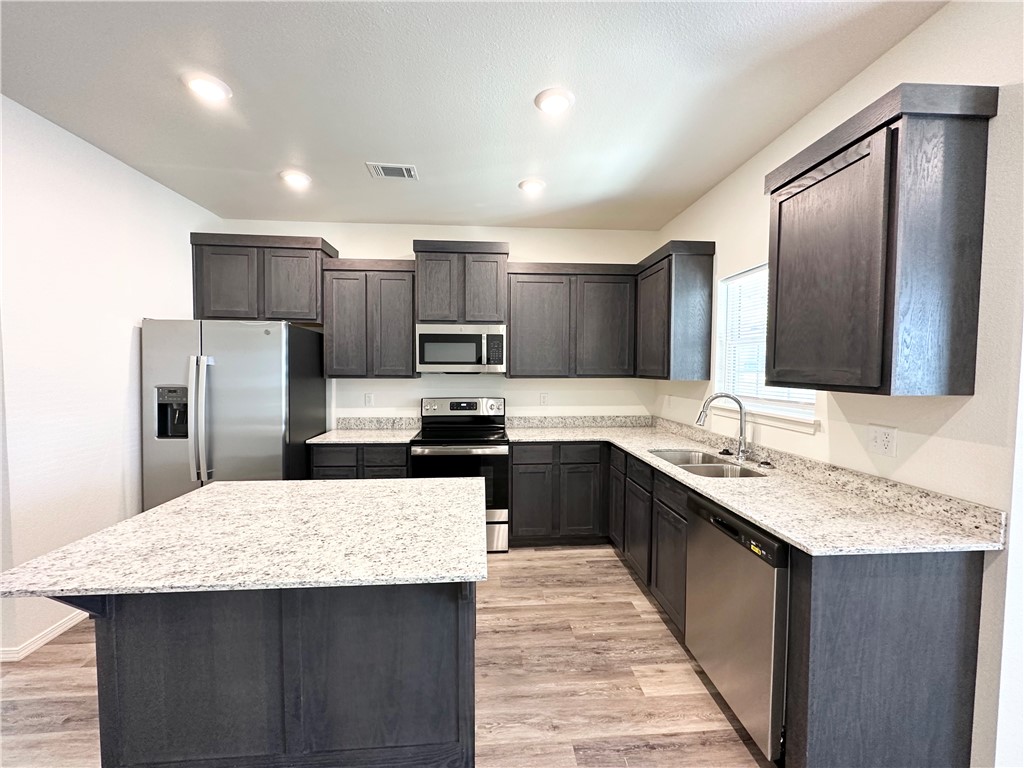 Towne West Sub Ph III-IV - Residential