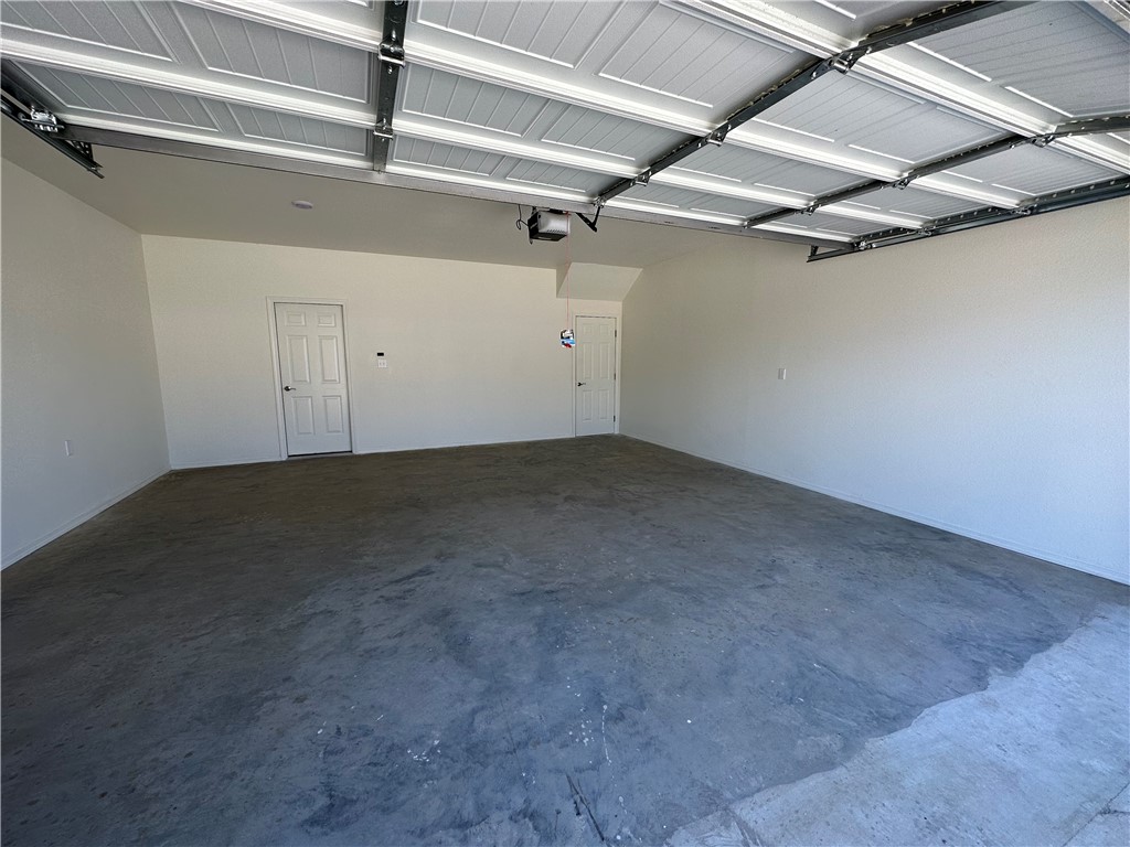 Towne West Sub Ph III-IV - Residential