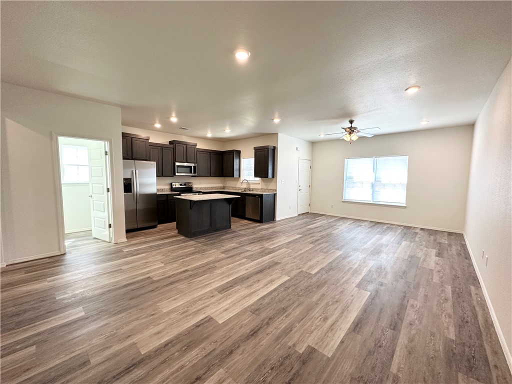Towne West Sub Ph III-IV - Residential