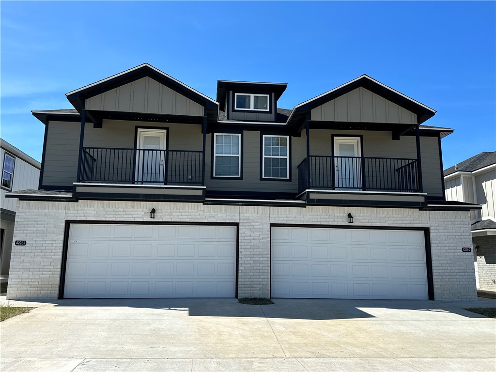 Towne West Sub Ph III-IV - Residential