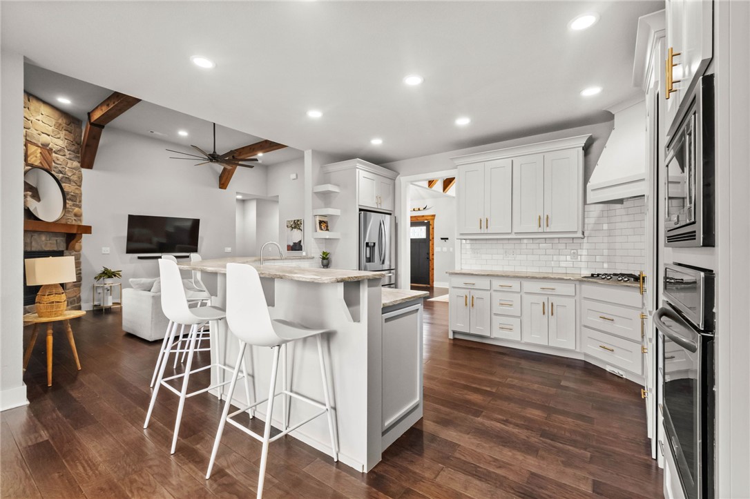 Big Sky Sub Centerton - Residential Lease