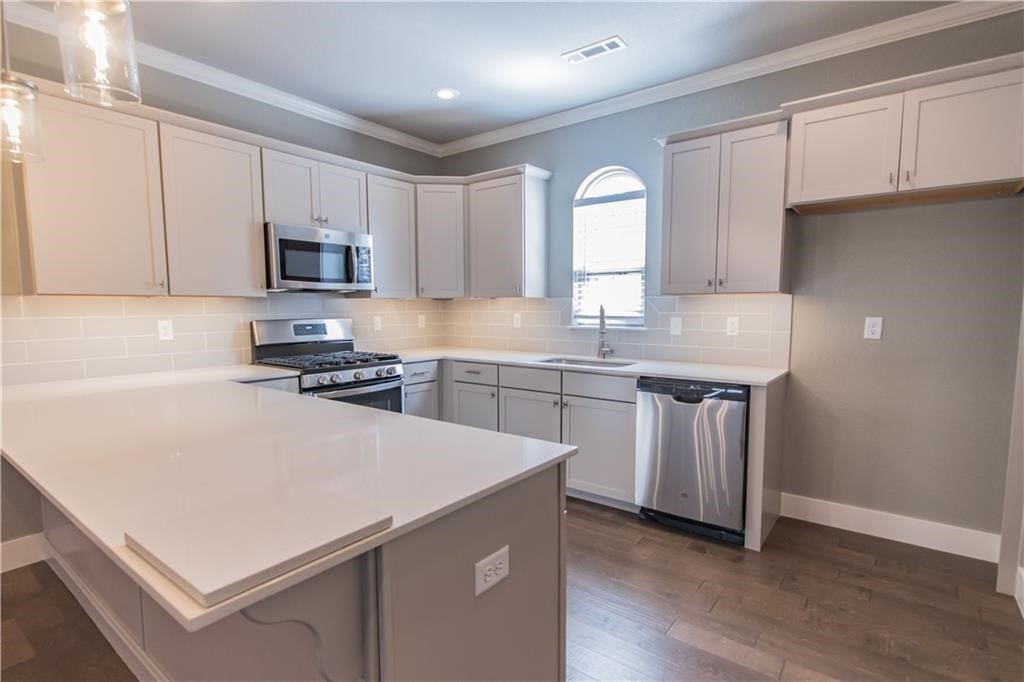 Park Central PUD Ph 1 Lowell - Residential Lease
