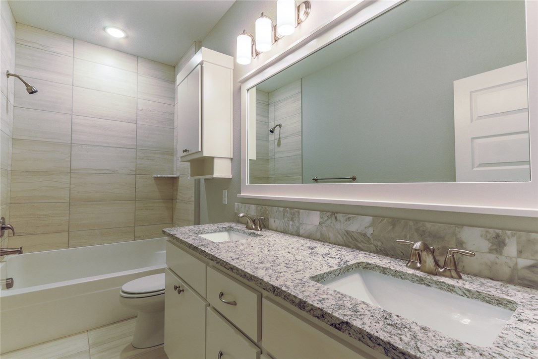 Oaklawn Hills Sub Bentonville - Residential