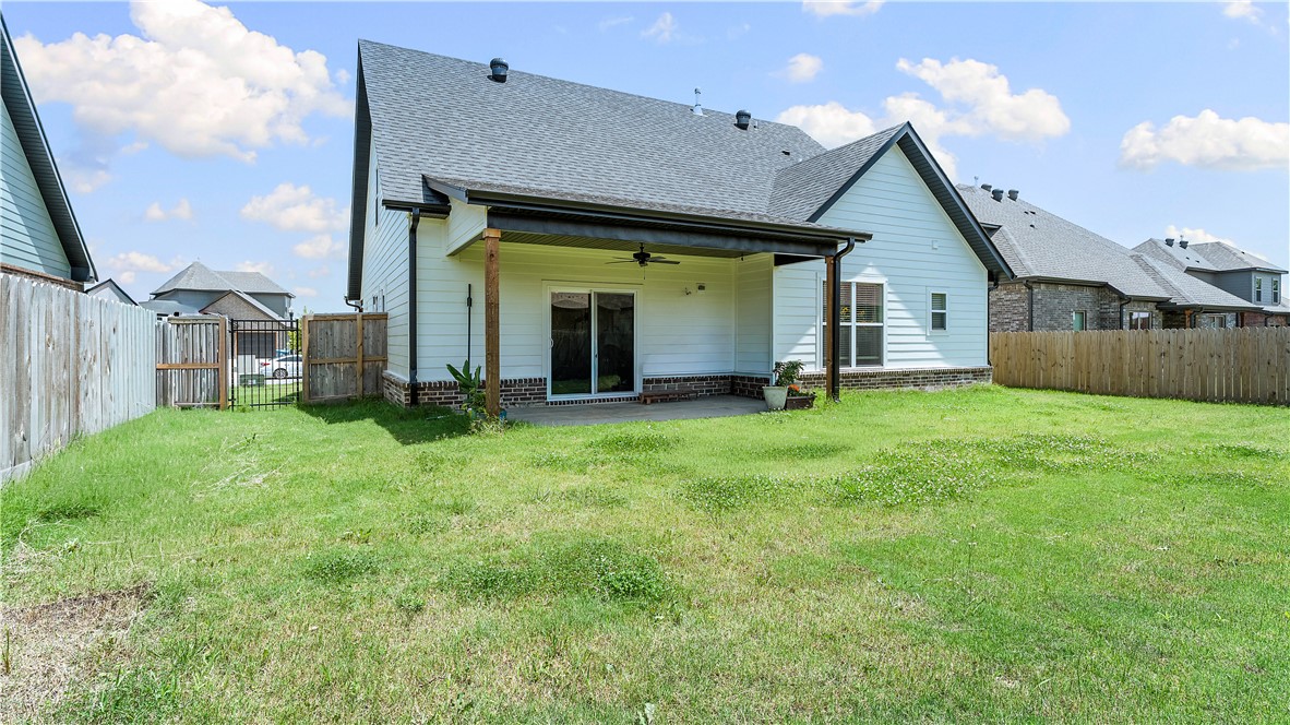 Woodlands Crossing Ph I Bentonville - Residential