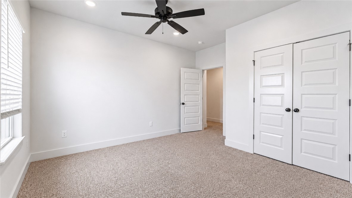 Woodlands Crossing Ph I Bentonville - Residential