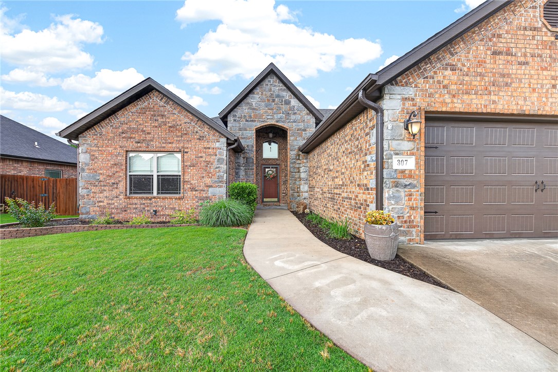 Fairway Valley - Residential