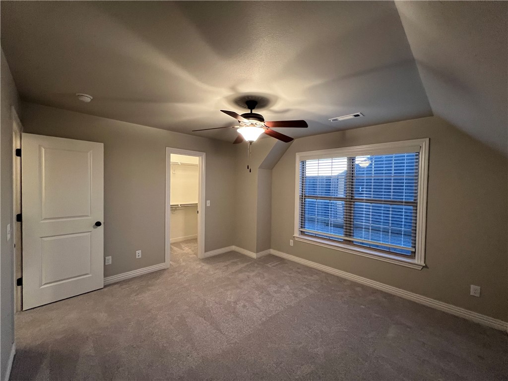 Grand Pointe Sub Rogers - Residential Lease