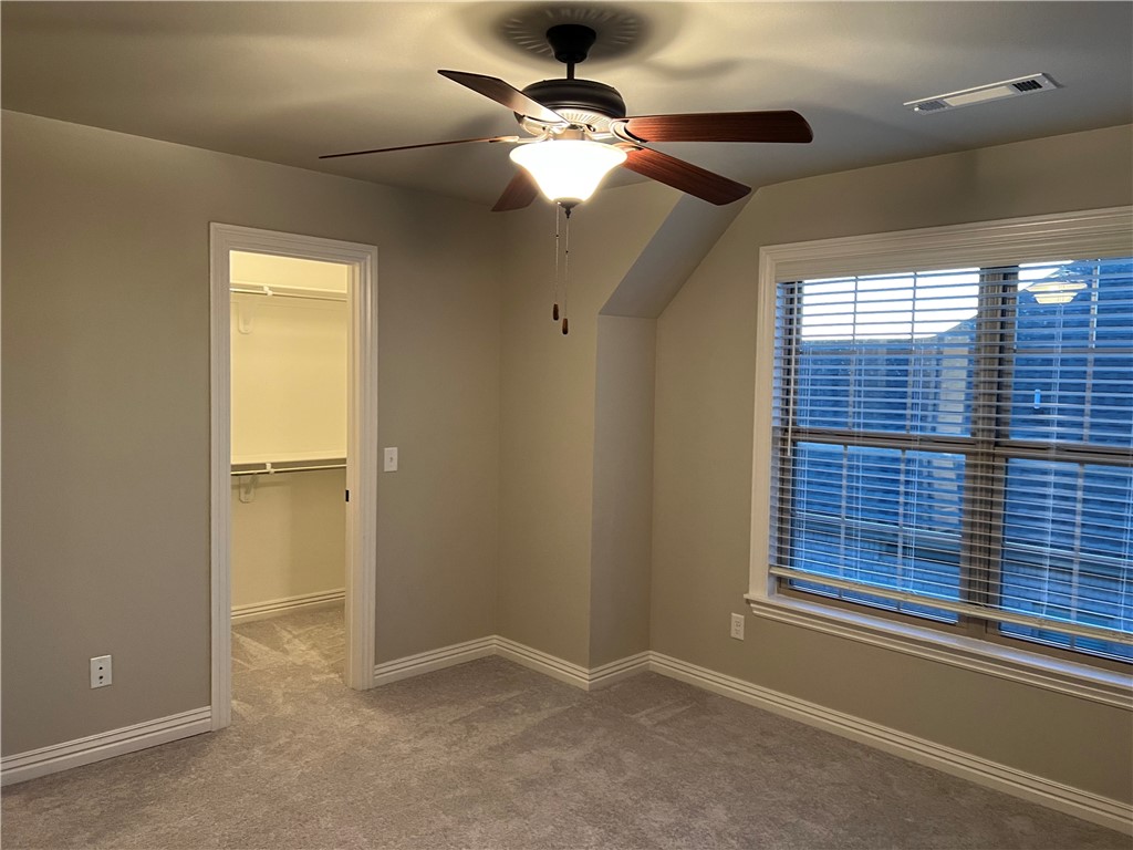 Grand Pointe Sub Rogers - Residential Lease