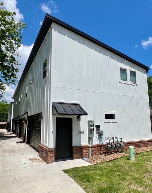 Nice modern townhomes near U of A campus ! Home features 1 bedroom 1 full bathroom, 2 car garage, LVP throughout, granite countertops, ss appliances, large tiled shower, & all appliances included. Come take a look.