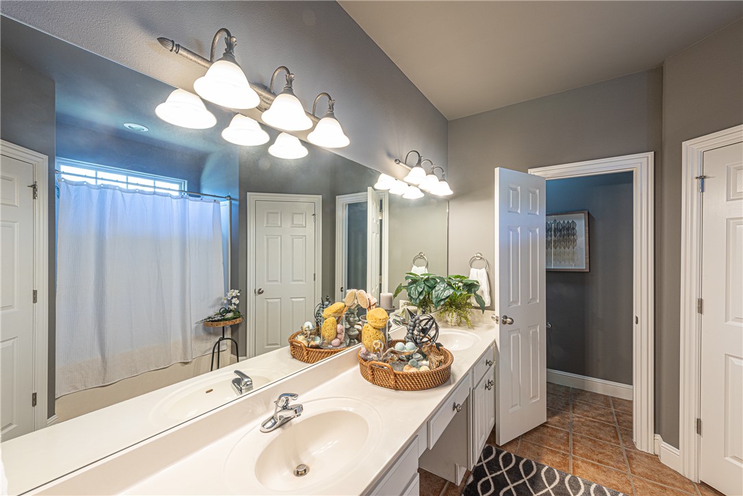 Southwinds Sub Ph Iv - Residential